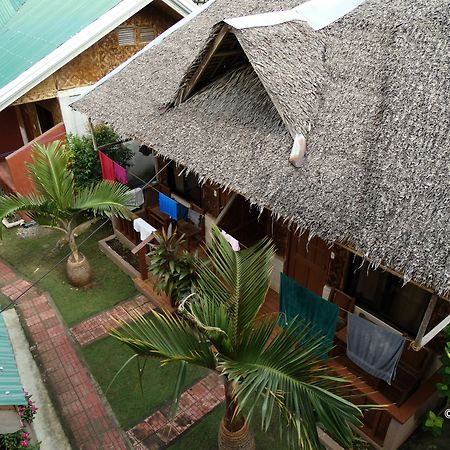 Alona Grove Tourist Inn Tawala  Luaran gambar