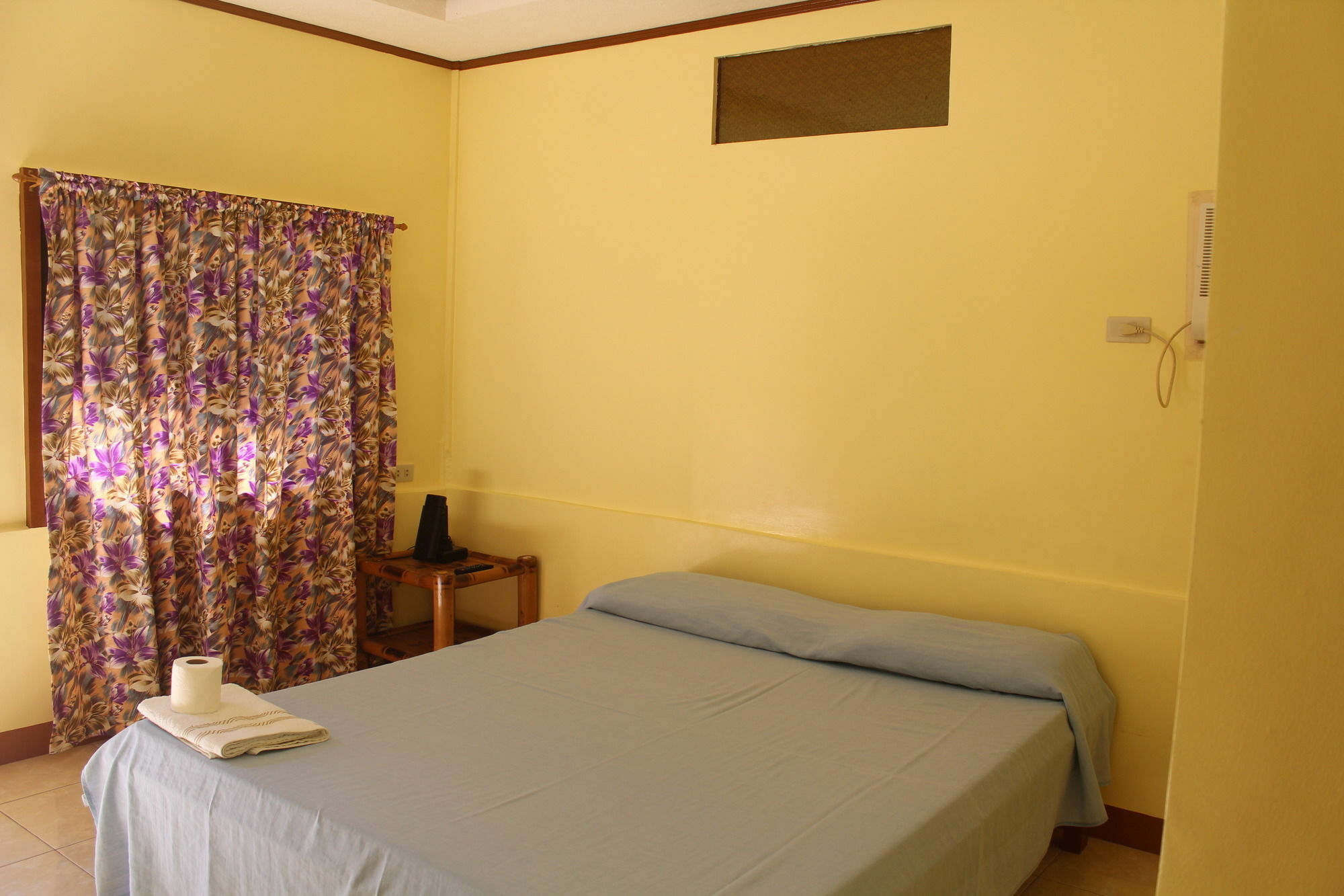Alona Grove Tourist Inn Tawala  Luaran gambar